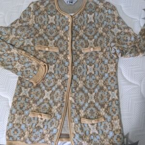 Gorgeous "cashmere"-like dressy cardigan vintage.